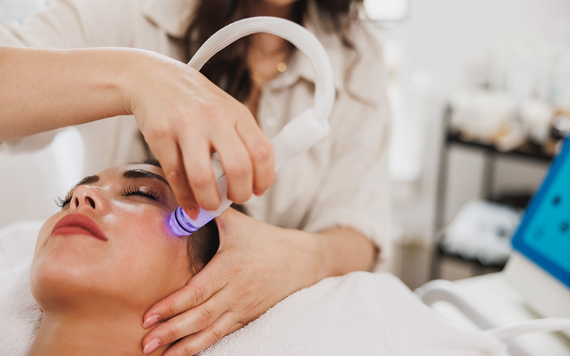 Kırmızı Yüz Tedavisi